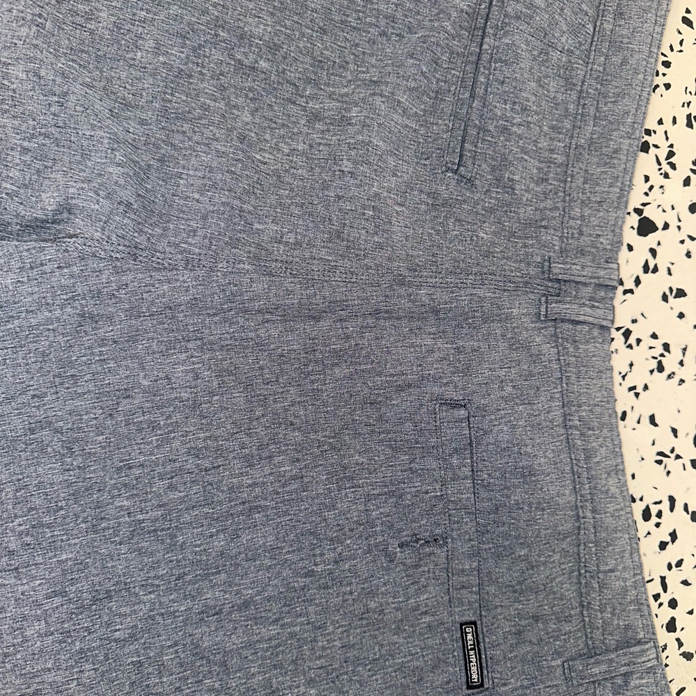 O’Neil Hybrid short, size 38 Heather Blue